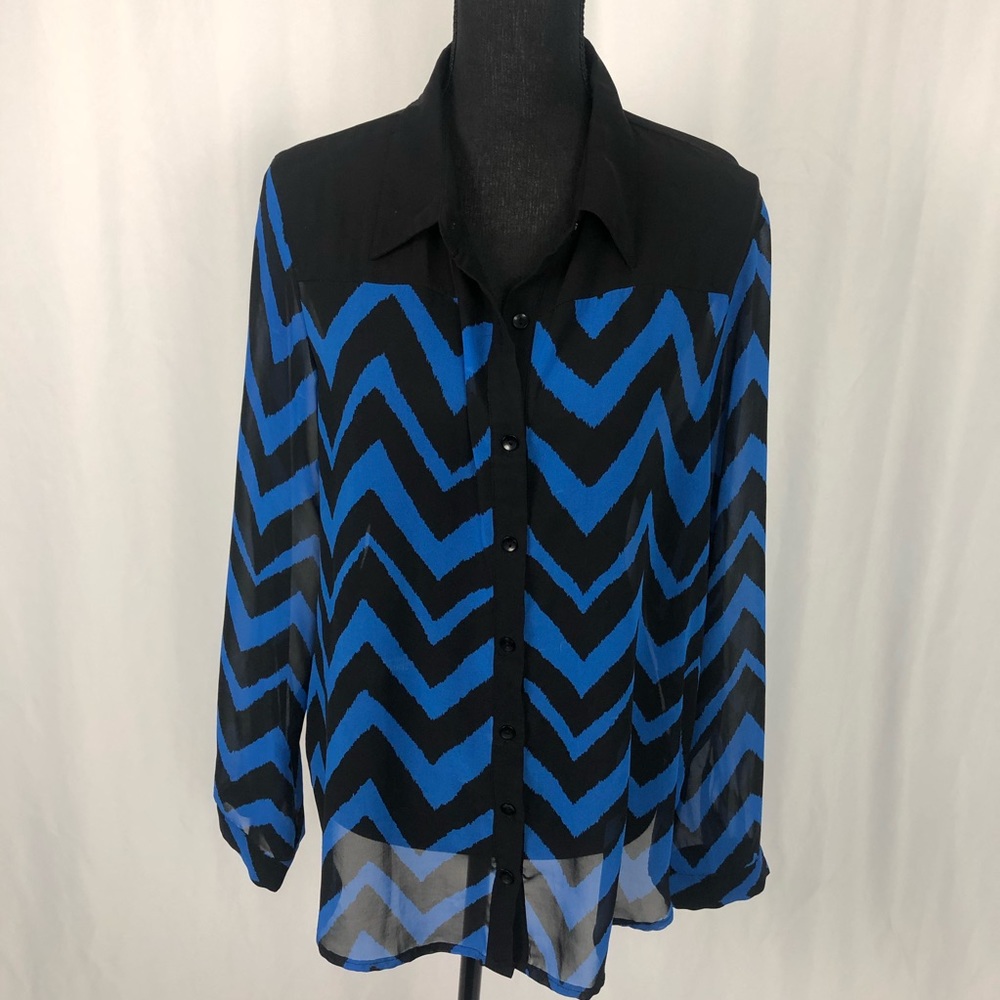 Blue chevron SHARAGANO button up blouse